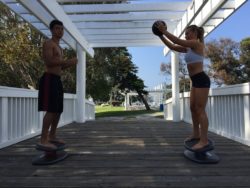 StrongBoard Balance Board Squat Catch Butt Workout
